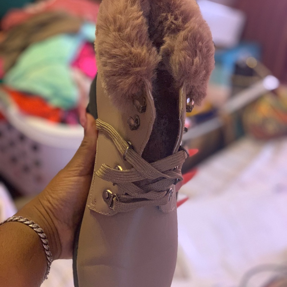 GoldToe Tan Boot - Picture 6 of 6